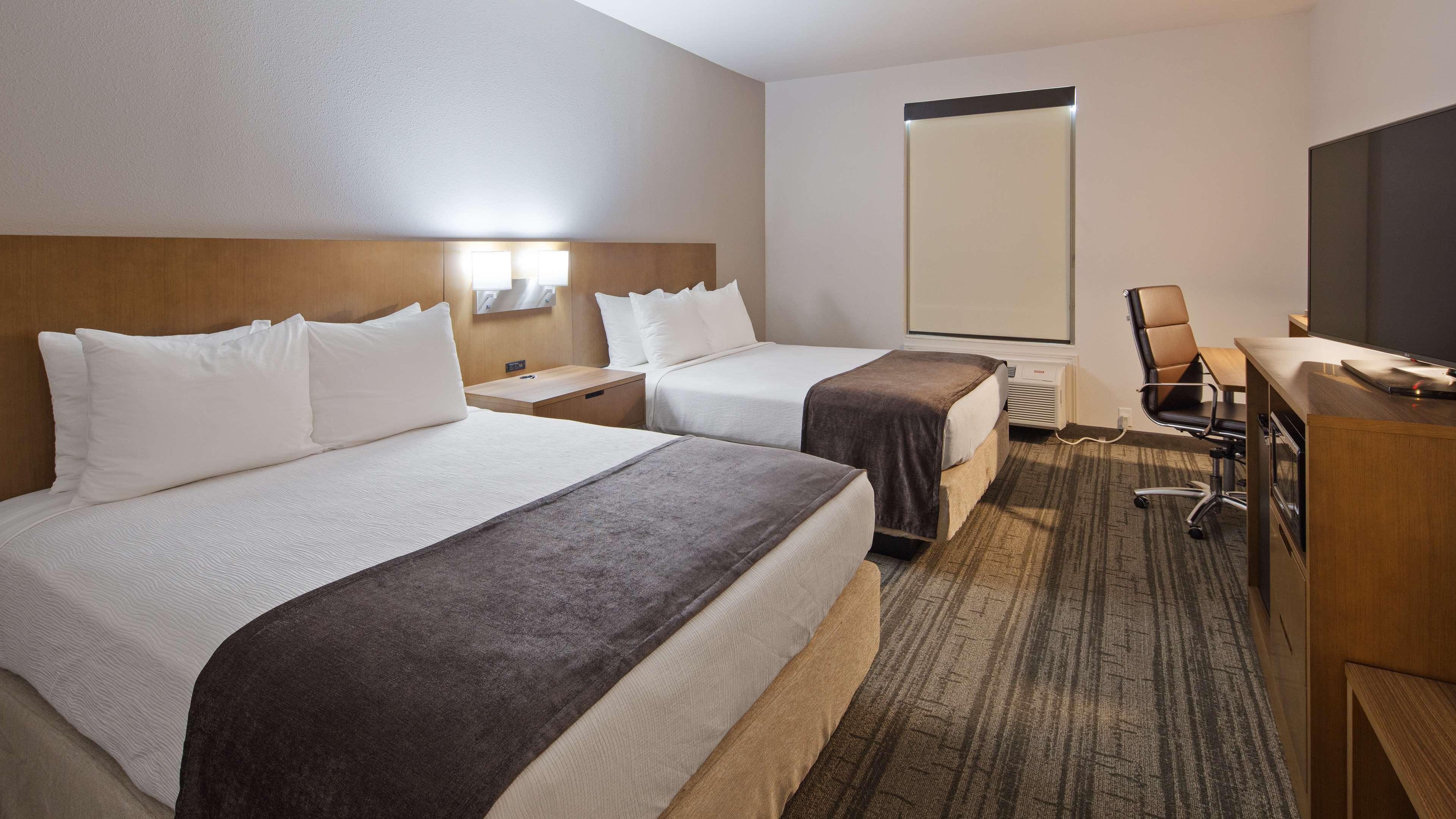 Best Western Green Oaks Inn La Vernia Экстерьер фото