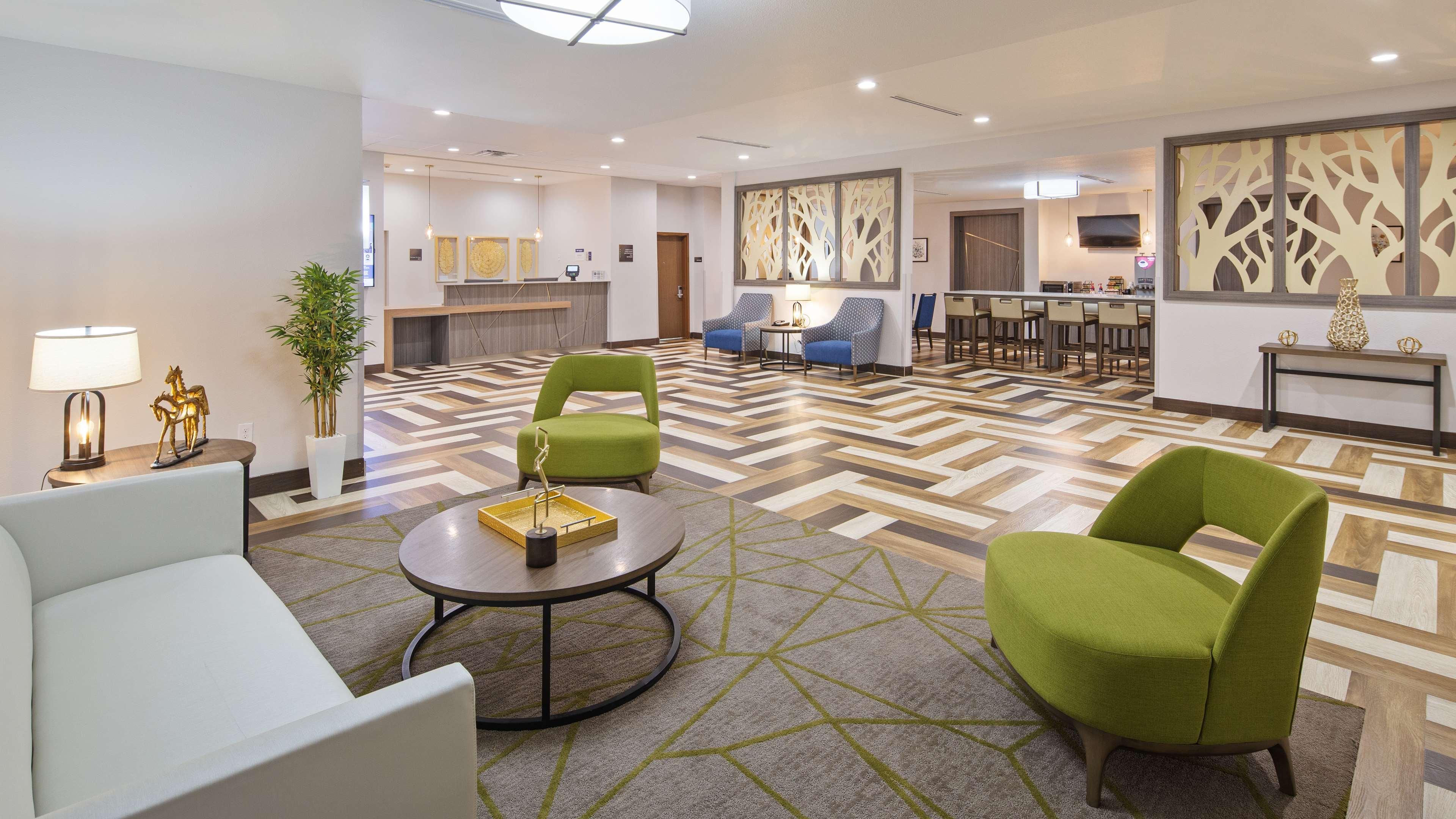 Best Western Green Oaks Inn La Vernia Экстерьер фото